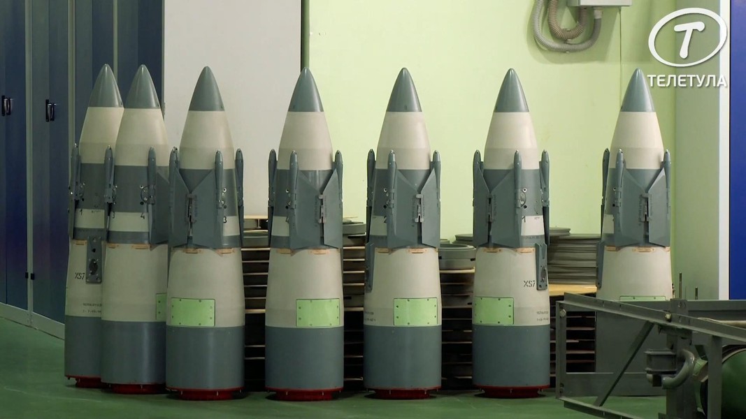 Quân đội Nga nhận loạt pháo phản lực Tornado-S, đối trọng với HIMARS của Ukraine ảnh 25