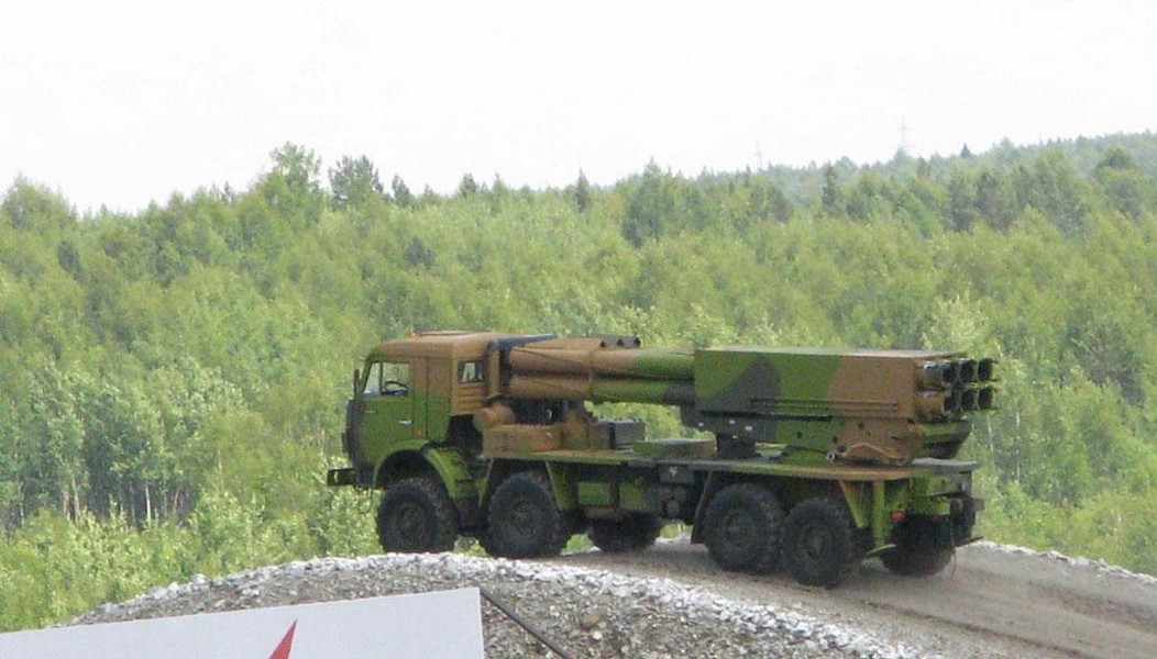 Quân đội Nga nhận loạt pháo phản lực Tornado-S, đối trọng với HIMARS của Ukraine ảnh 12