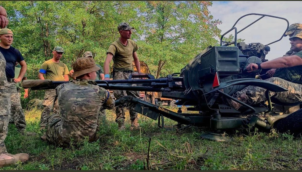 Ukraine với chiến thuật giăng lưới lửa chặn bắt trực thăng Nga ảnh 19