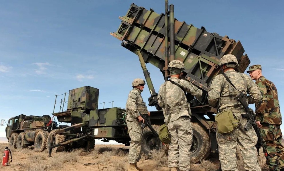 Ukraine đề nghị Mỹ chuyển giao 'rồng lửa' Patriot để đánh chặn tên lửa Nga ảnh 24