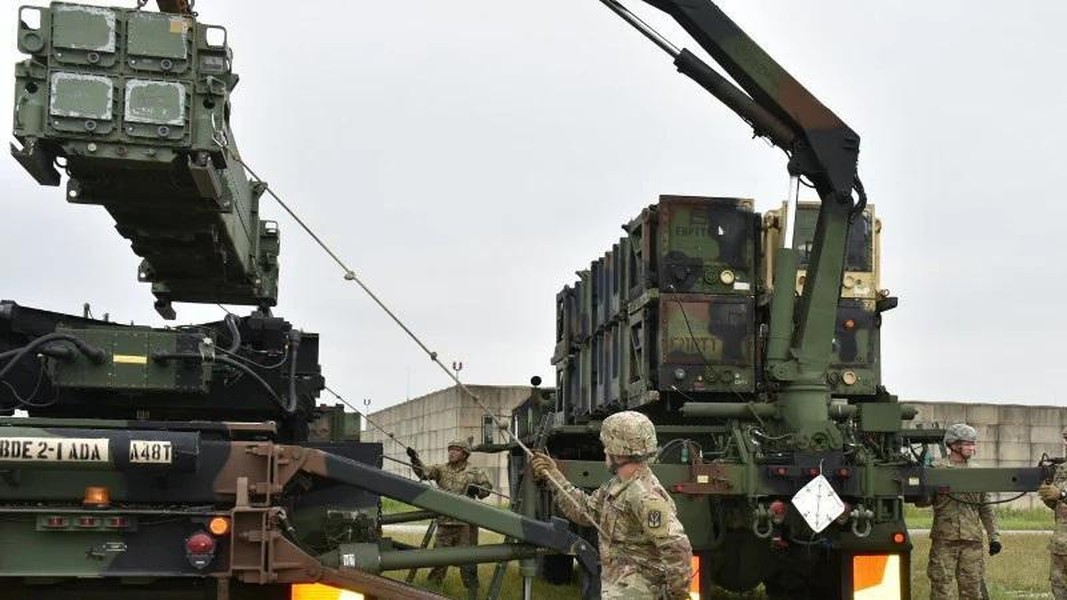 Ukraine đề nghị Mỹ chuyển giao 'rồng lửa' Patriot để đánh chặn tên lửa Nga ảnh 25