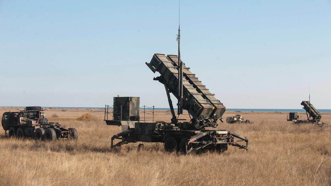 Ukraine đề nghị Mỹ chuyển giao 'rồng lửa' Patriot để đánh chặn tên lửa Nga ảnh 26