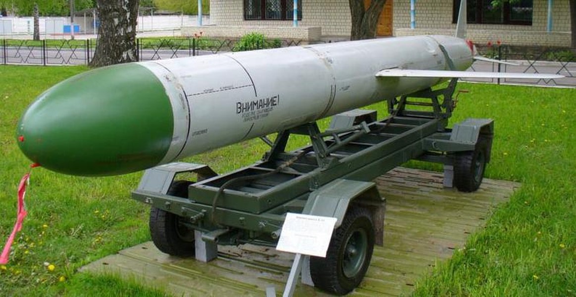 Báo Ukraine: Nga tập kích bằng tên lửa hành trình Kh-55 tháo đầu đạn hạt nhân? ảnh 11