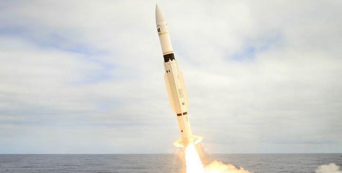 Chiến hạm Nhật phóng tên lửa đánh chặn SM-3 hạ mục tiêu ngoài khí quyển ảnh 4