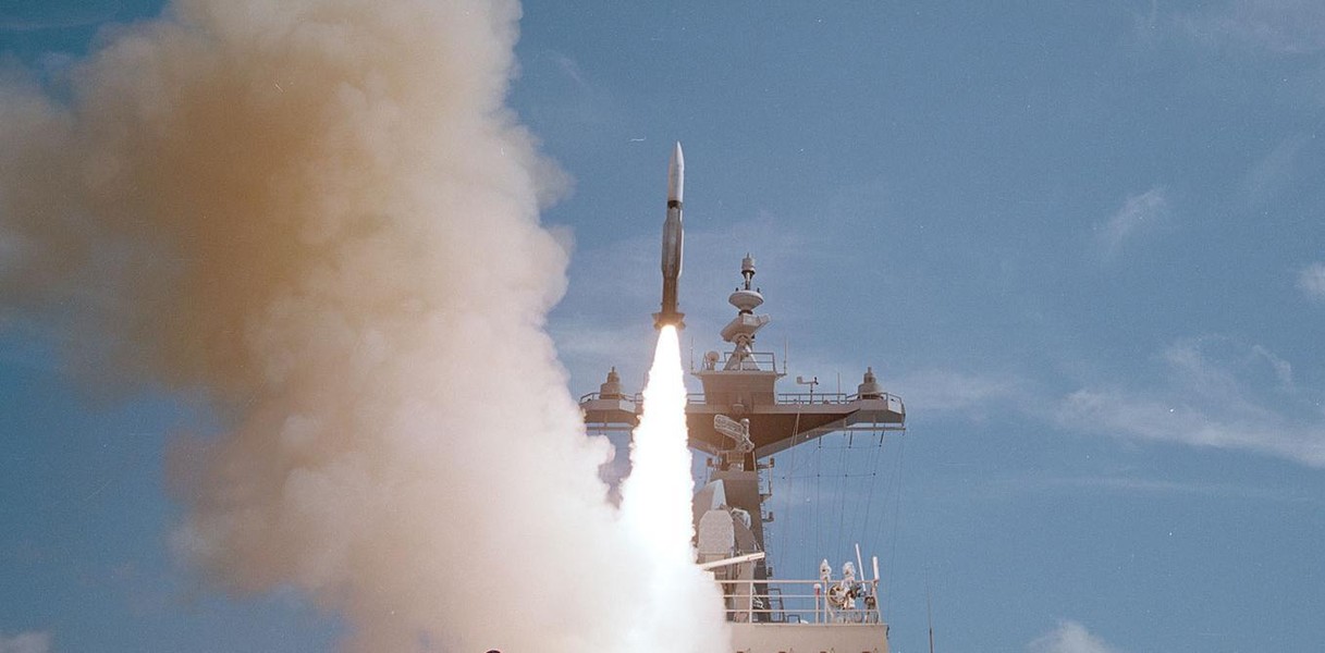Chiến hạm Nhật phóng tên lửa đánh chặn SM-3 hạ mục tiêu ngoài khí quyển ảnh 13