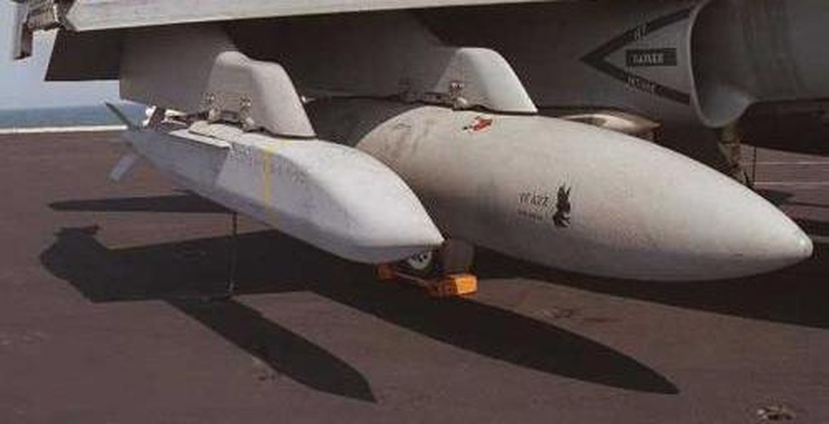 Bom dẫn đường AGM-154 cực nguy hiểm của Mỹ sẽ được Phần Lan trang bị ảnh 18