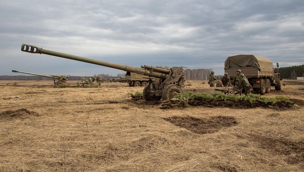 'Vua pháo kéo' 2S65 Msta-B Nga bị đạn thông minh M982 Excalibur Ukraine đánh trúng ảnh 7