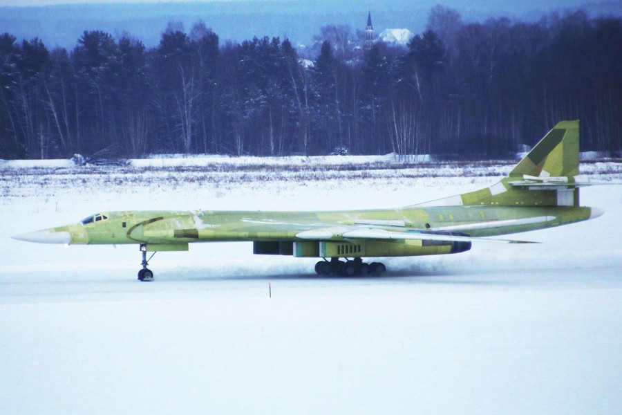 'Thiên nga trắng' Tu-160 Nga đổ dồn về căn cứ Engels khiến Ukraine phải đề phòng ảnh 35