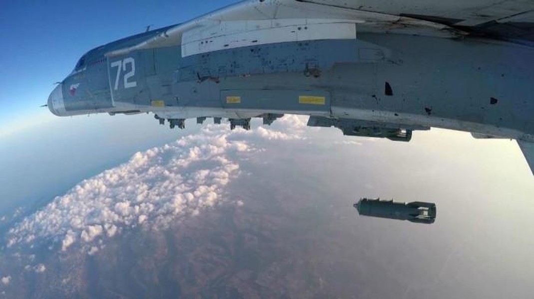 [ẢNH] Thổ Nhĩ Kỳ nã pháo dữ dội vào quân đội Syria trả đũa vụ ném bom của máy bay Nga ảnh 1