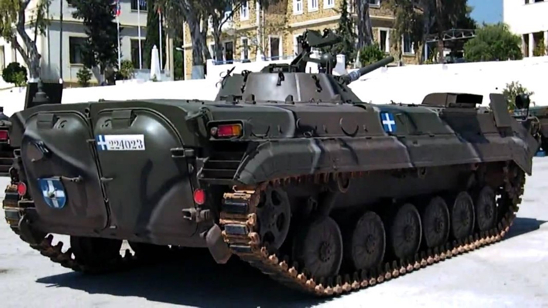 Hy Lạp tặng Ukraine... 122 xe chiến đấu bộ binh BMP-1 với đầy đủ cơ số đạn