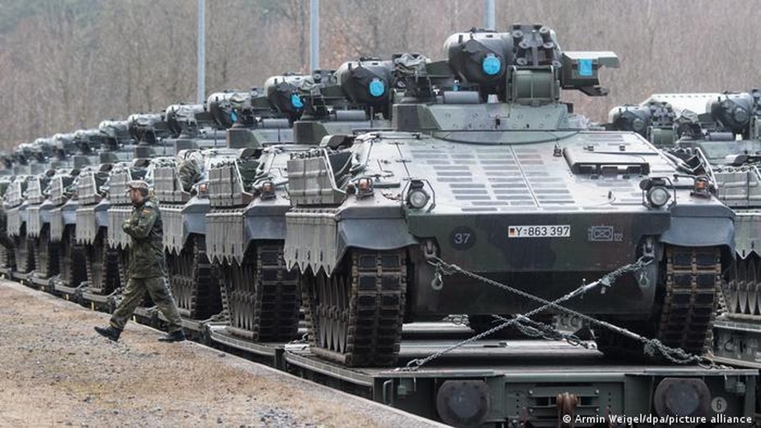 Ba Lan tức giận vì Đức chỉ giao xe tăng Leopard 1A5 thay vì Leopard 2A4 như đã hứa