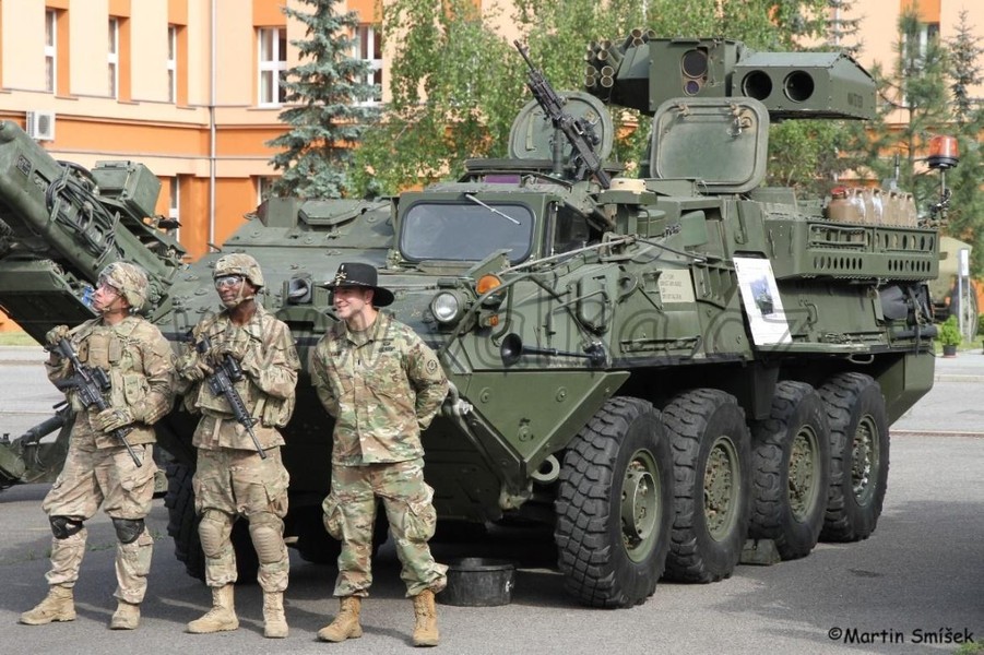 Thiết giáp chống tăng mạnh nhất của Mỹ giúp ích gì cho Quân đội Ukraine