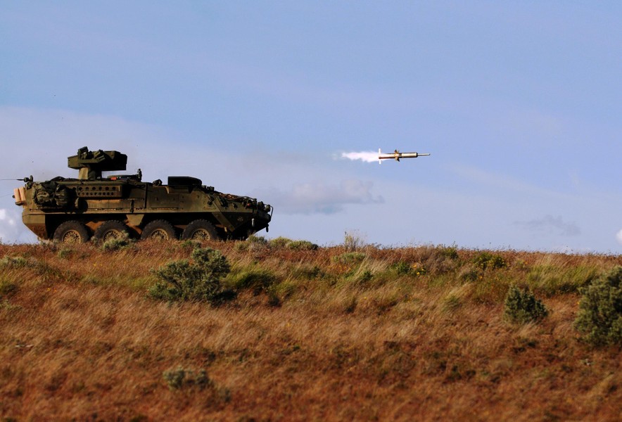 Thiết giáp chống tăng mạnh nhất của Mỹ giúp ích gì cho Quân đội Ukraine