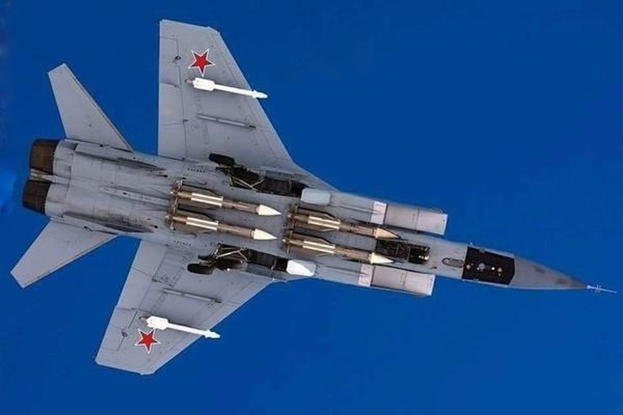 Đánh chặn tầm cao: Tiêm kích MiG-31BM hay Su-35S là bá chủ? ảnh 15