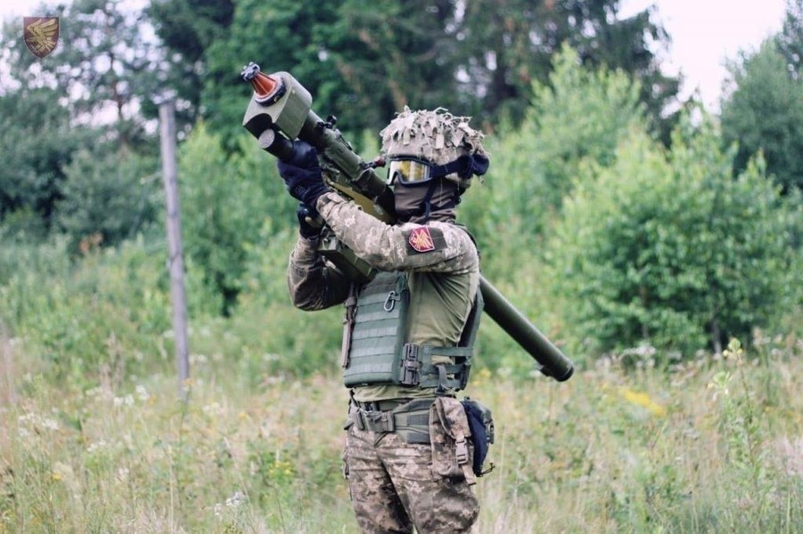 Quân đội Ukraine có thể tiếp cận biên giới Crimea chỉ trong vòng 2 - 4 tháng ảnh 11
