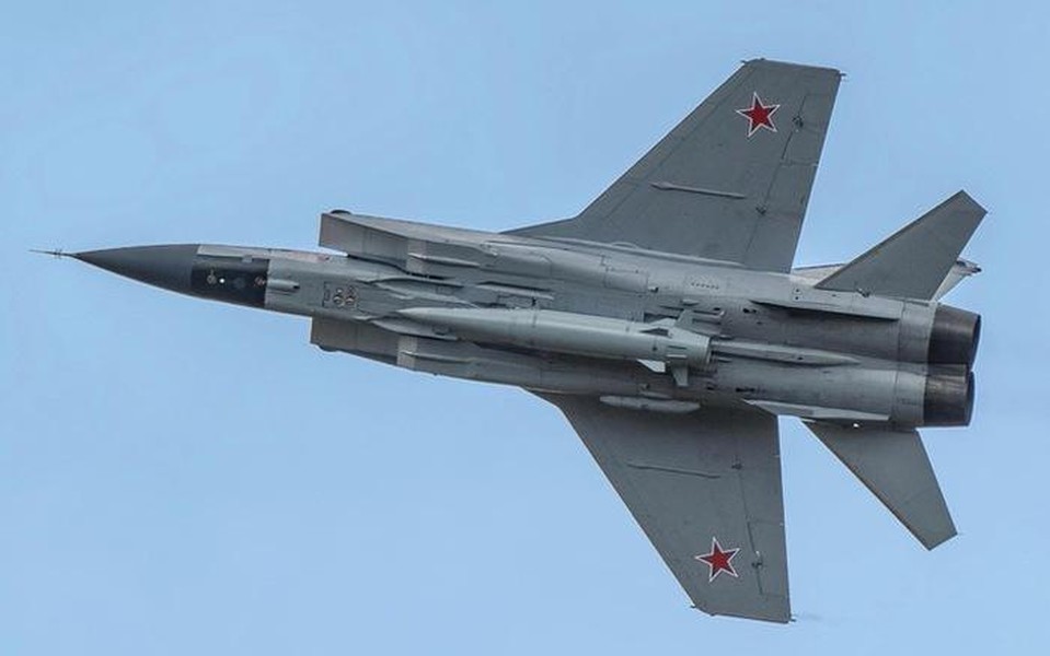 Đánh chặn tầm cao: Tiêm kích MiG-31BM hay Su-35S là bá chủ? ảnh 11