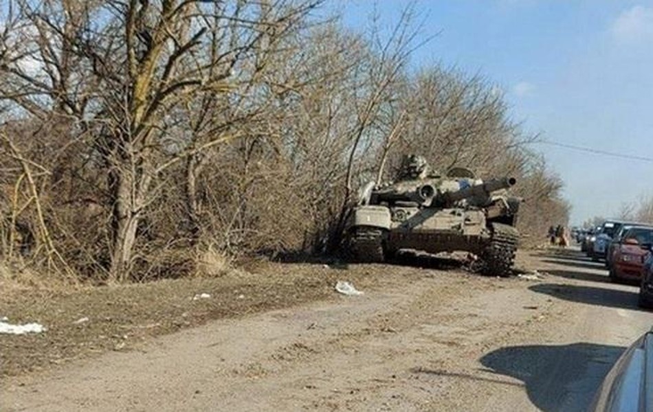Ly khai miền Đông tung chiến lợi phẩm xe tăng T-64B1M 'quý hiếm' của Ukraine vào trận ảnh 2
