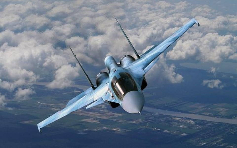 Máy bay ném bom tiền tuyến Su-34 thể hiện sức mạnh đáng sợ tại Ukraine ảnh 6