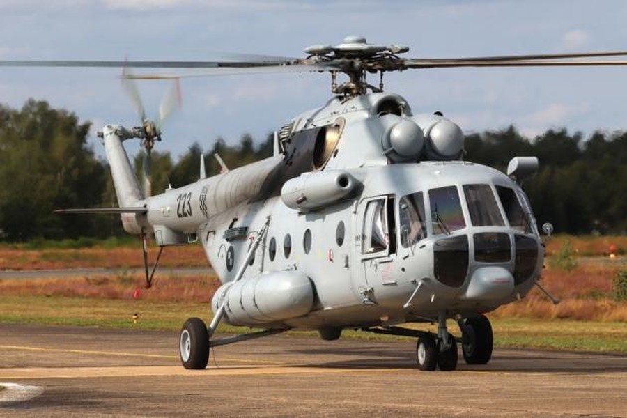 Ukraine nhận số lượng lớn trực thăng Mi-8 từ đối tác bất ngờ ảnh 11