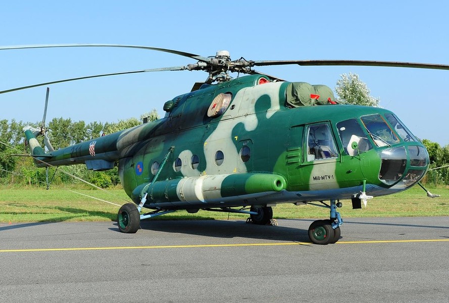 Ukraine nhận số lượng lớn trực thăng Mi-8 từ đối tác bất ngờ ảnh 8