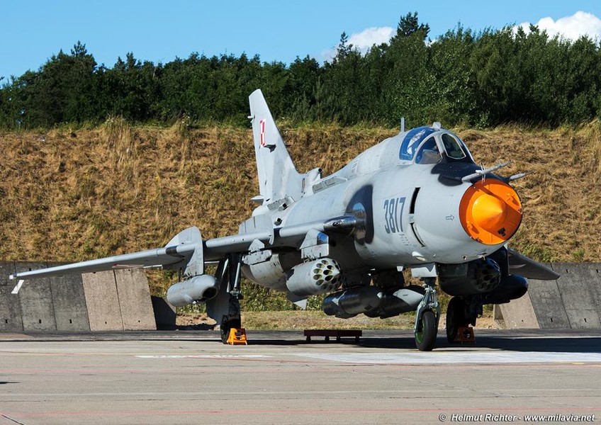 Không quân Ukraine mạnh vượt trội nhờ phi đội cường kích Su-22 nâng cấp từ Ba Lan ảnh 6