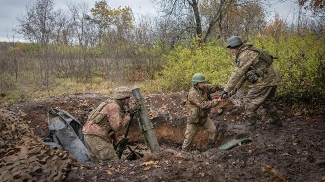 Tình báo Anh: Nga sử dụng quân rút khỏi Kherson để tấn công Bakhmut ảnh 8