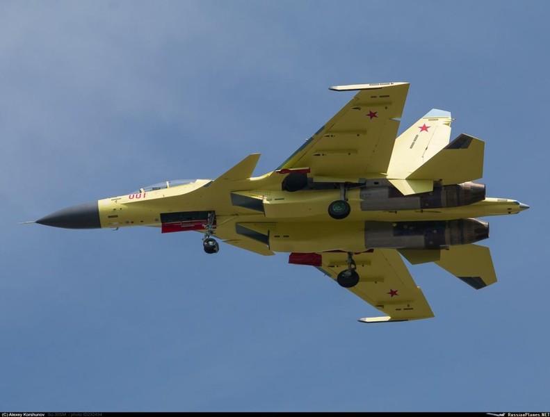 Dây chuyền sản xuất hàng loạt tiêm kích Su-30SM2 đang hoạt động hết công suất ảnh 11