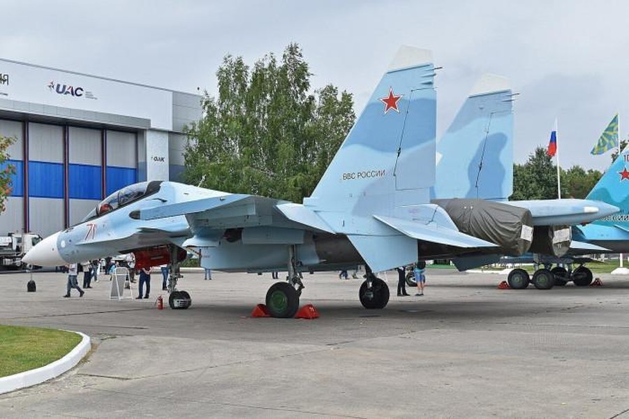 Dây chuyền sản xuất hàng loạt tiêm kích Su-30SM2 đang hoạt động hết công suất ảnh 3
