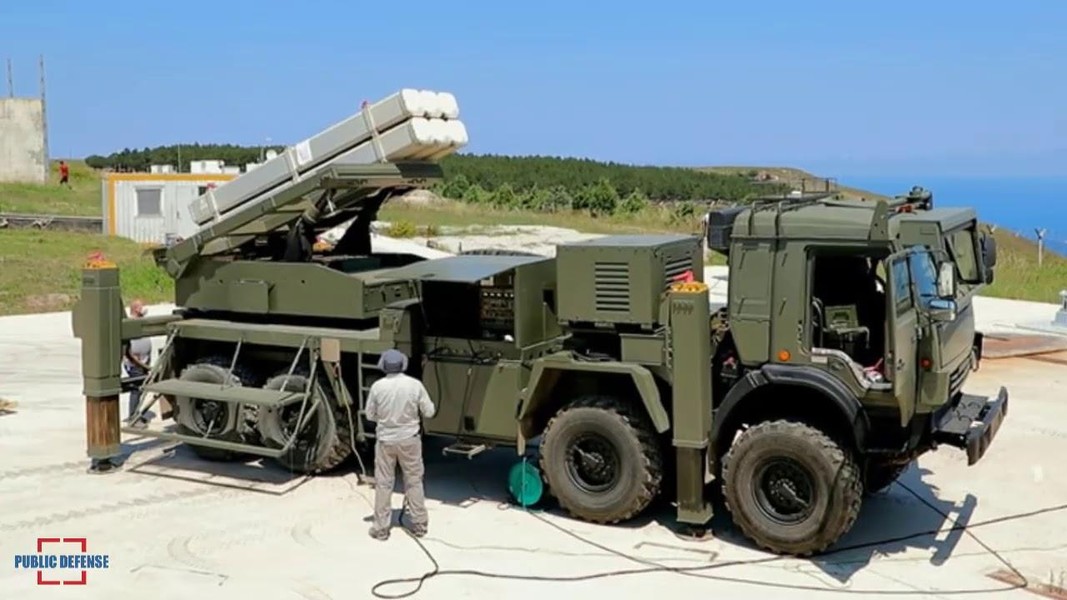 Ukraine tấn công Donbass bằng tên lửa phóng loạt TRLG-230 mạnh ngang HIMARS ảnh 3
