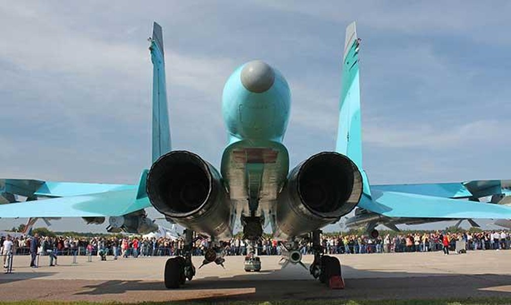 Dây chuyền sản xuất hàng loạt tiêm kích Su-30SM2 đang hoạt động hết công suất ảnh 6