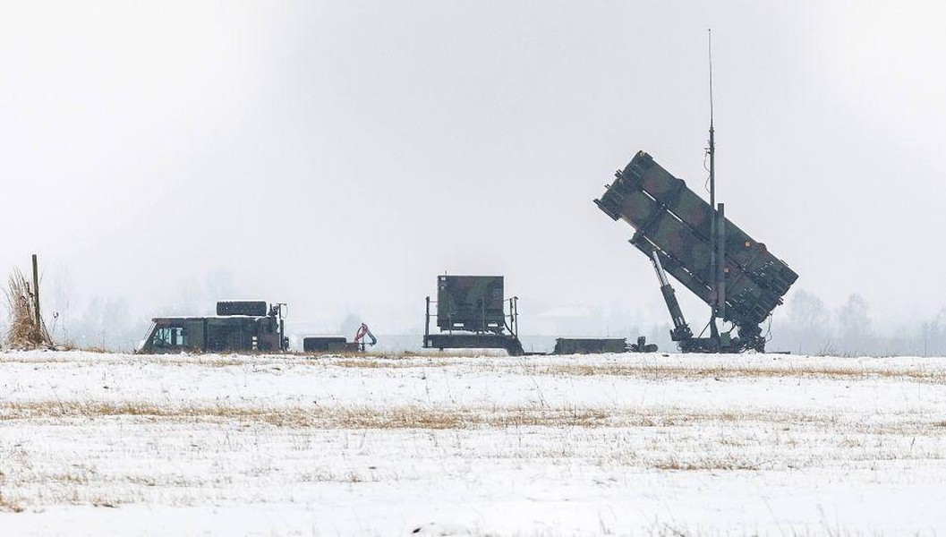 Đức 'dội gáo nước lạnh' vào hy vọng nhận hệ thống phòng không Patriot của Ukraine ảnh 12