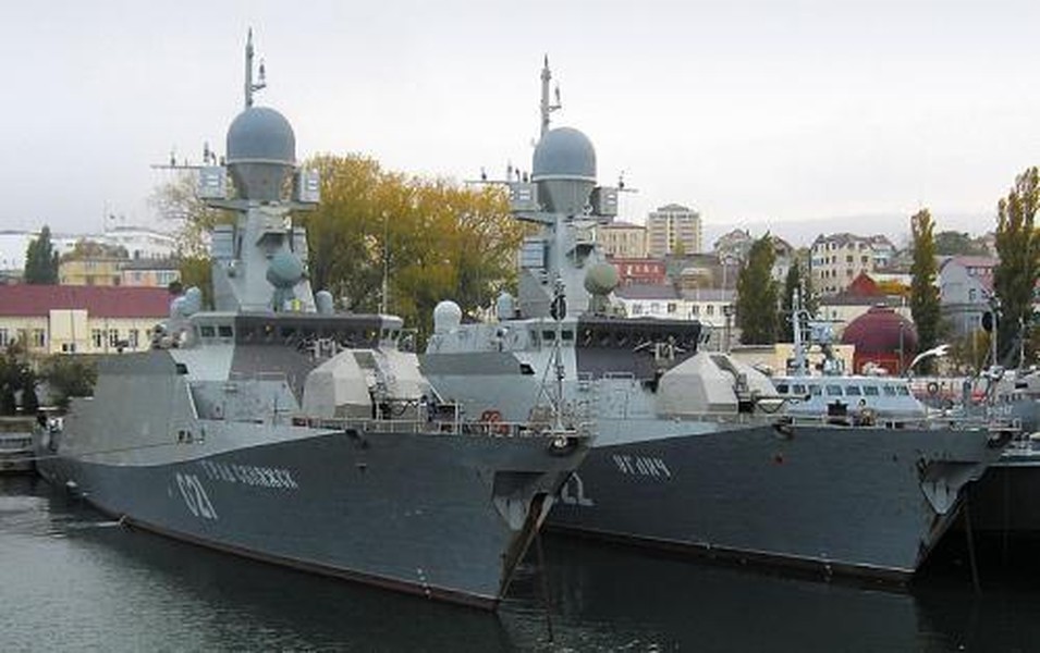 Tàu tên lửa tàng hình Grad tăng cường đáng kể sức mạnh cho Hạm đội Baltic Nga ảnh 13