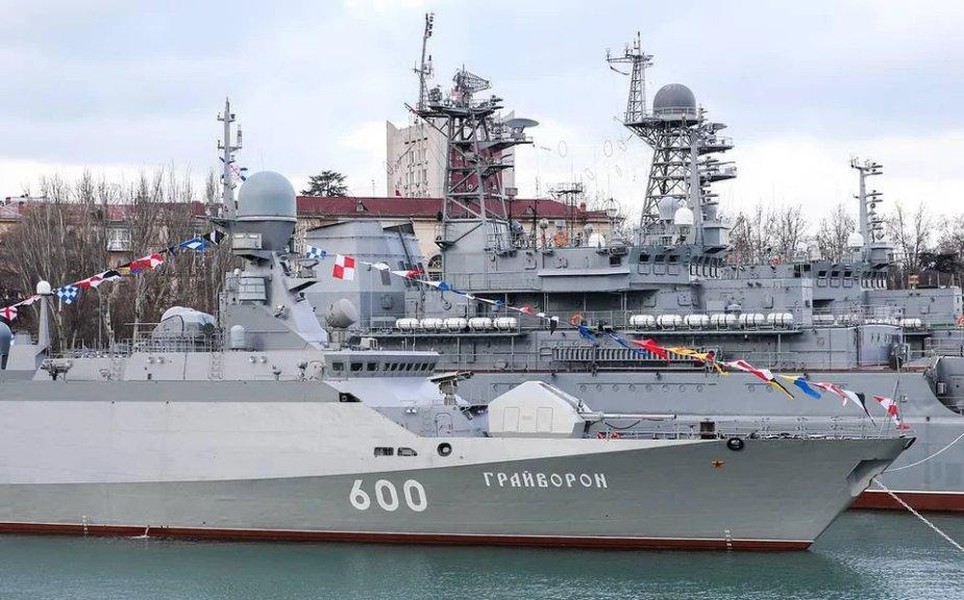 Tàu tên lửa tàng hình Grad tăng cường đáng kể sức mạnh cho Hạm đội Baltic Nga ảnh 10
