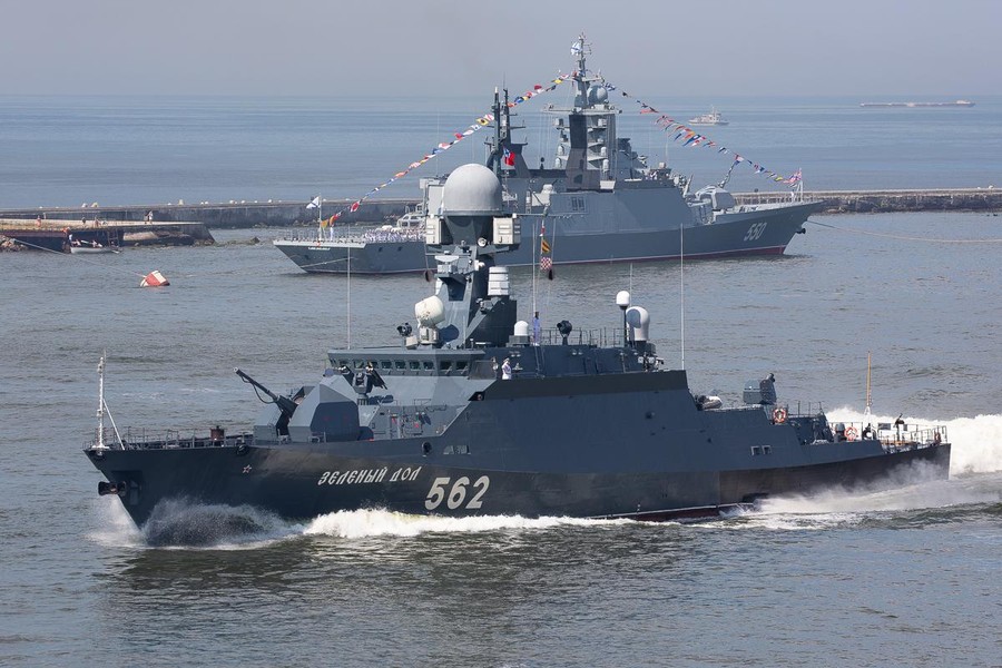Tàu tên lửa tàng hình Grad tăng cường đáng kể sức mạnh cho Hạm đội Baltic Nga ảnh 9