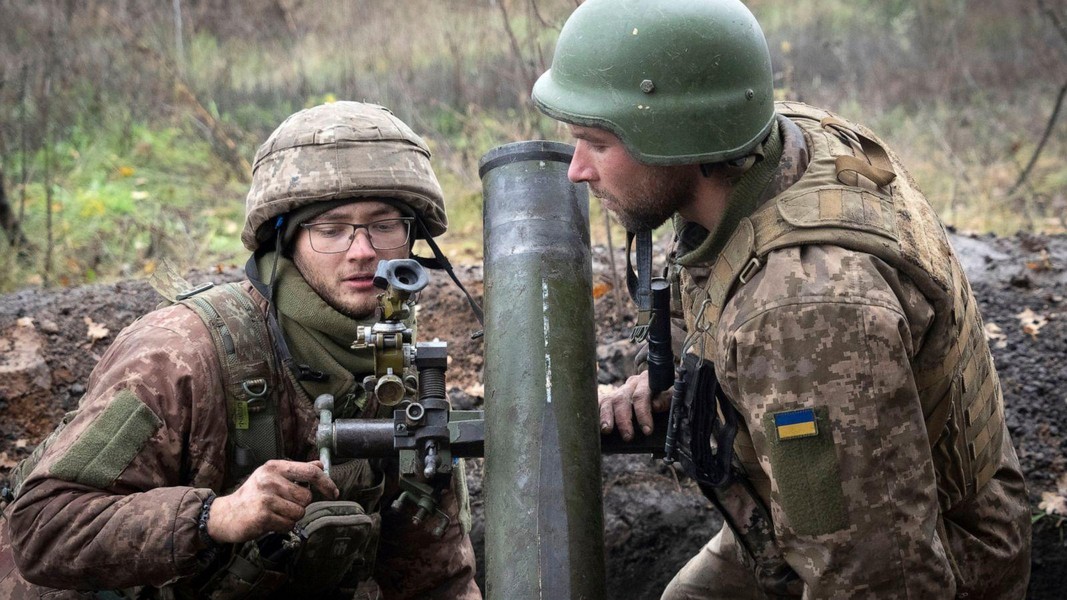 Quân đội Ukraine đối mặt tình thế tiến thoái lưỡng nan bên bờ sông Dnepr ảnh 15