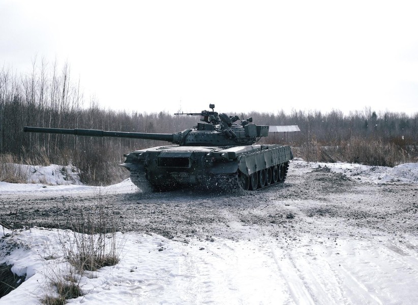 Xe tăng T-80 trở thành át chủ bài của Nga trong 'cuộc chiến mùa Đông' ảnh 9