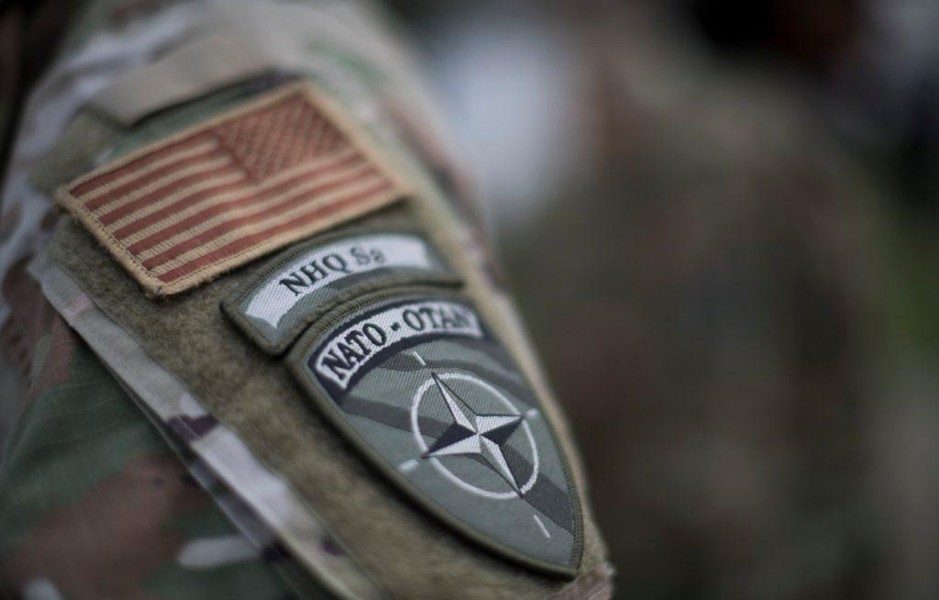 Mỹ phải chấm dứt cuộc xung đột Ukraine bằng cách... rút khỏi NATO ảnh 14