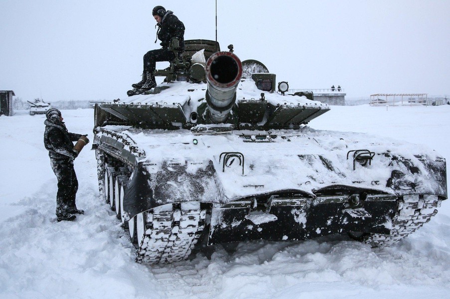 Xe tăng T-80 trở thành át chủ bài của Nga trong 'cuộc chiến mùa Đông' ảnh 4