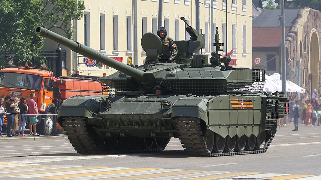 Xe tăng T-90M 'làm mưa làm gió' trên chiến trường Bakhmut ảnh 9