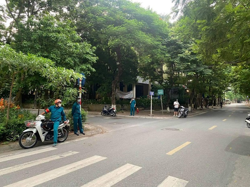 Xử phạt nghiêm người dân ra đường không có lý do chính đáng ảnh 15
