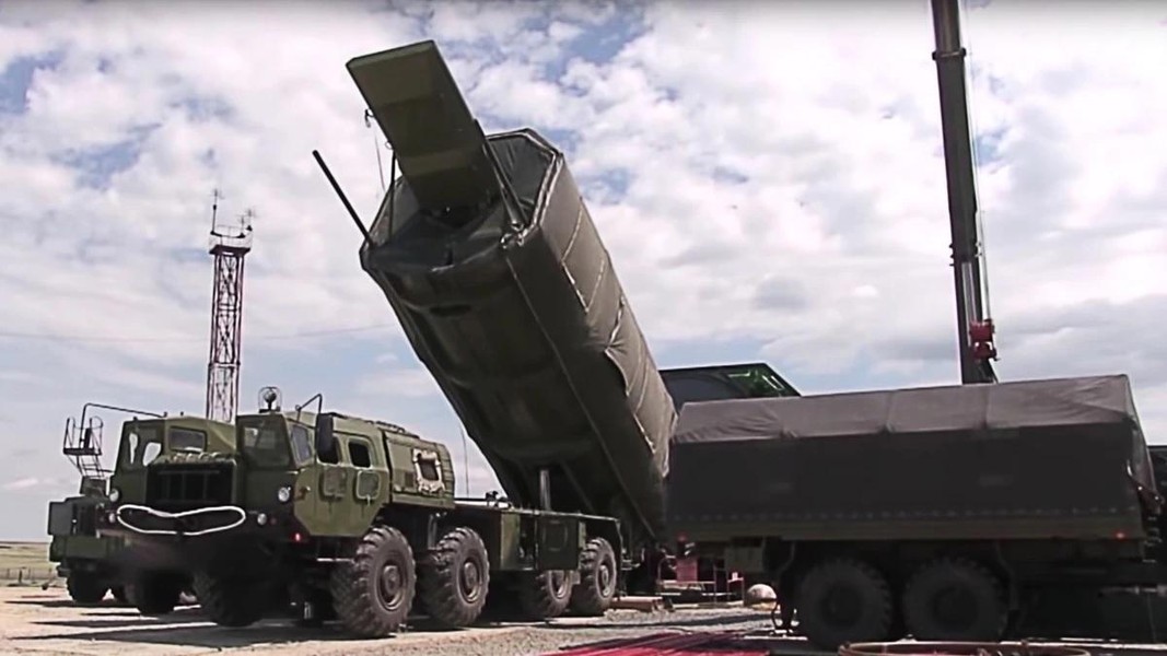Hàng trăm tên lửa Nga bất ngờ di chuyển khiến Ukraine hoang mang ảnh 13