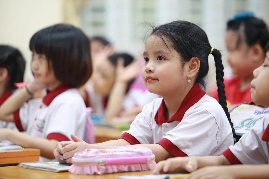 Trường học ở Hà Nội chuẩn bị sẵn sàng cho ngày khai giảng đón năm học mới ảnh 4
