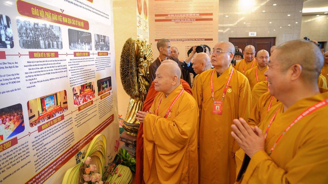 Triển lãm “Phật giáo Việt Nam - Dấu ấn tinh hoa” ảnh 2
