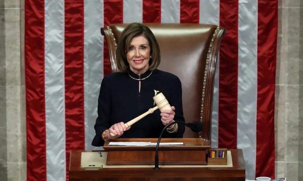 Những dấu mốc đáng nhớ trong sự nghiệp của Chủ tịch Hạ viện Mỹ Nancy Pelosi ảnh 12