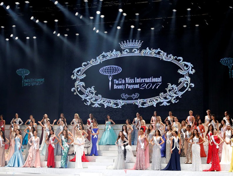 Ngắm những mỹ nhân nóng bỏng, quyến rũ trong cuộc thi Hoa hậu Quốc tế