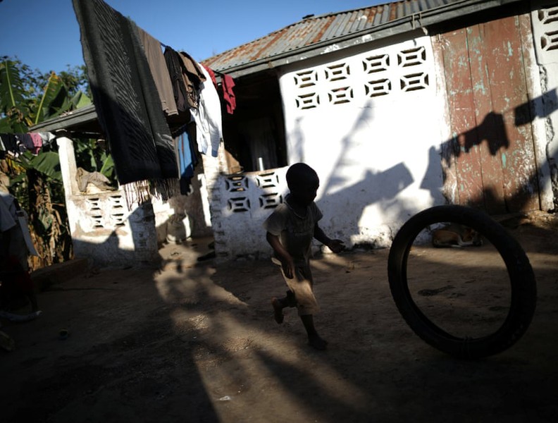 [Ảnh] Cận cảnh cuộc sống bên trong ngôi làng biệt lập và bị lãng quên ở Haiti
