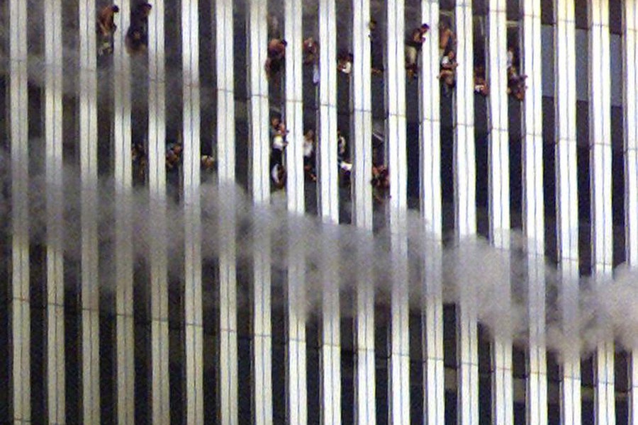 [ẢNH] Nhìn lại những hình ảnh gây sốc về thảm kịch khủng bố 11-9 tại Mỹ