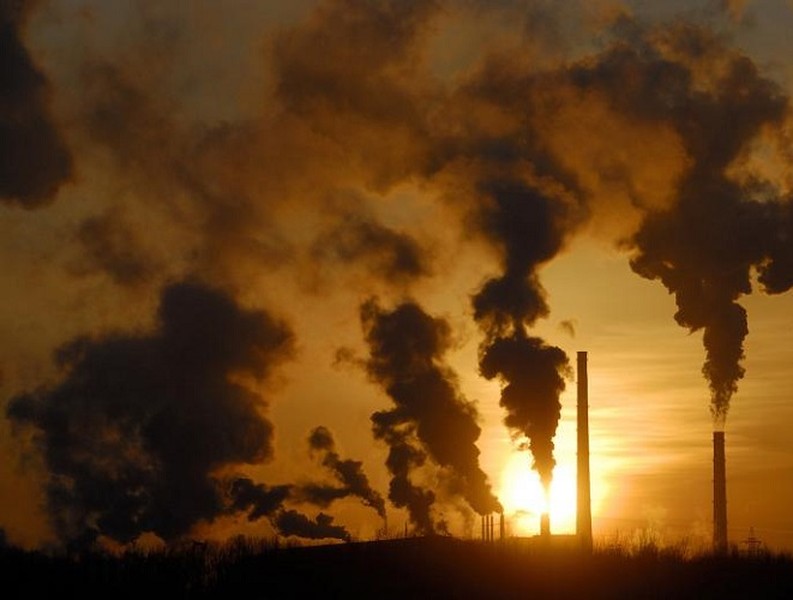 Top 10 quốc gia thải nhiều khí CO2 nhất thế giới