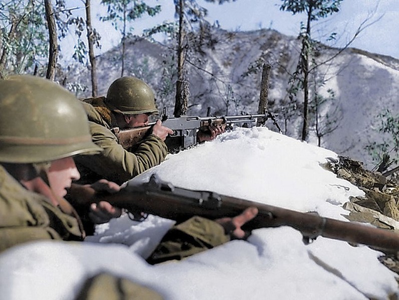 Những bức ảnh màu quý giá về chiến tranh Triều Tiên - Hàn Quốc
