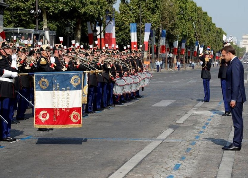 [ẢNH] Pháp duyệt binh tưng bừng kỉ niệm Ngày Quốc khánh